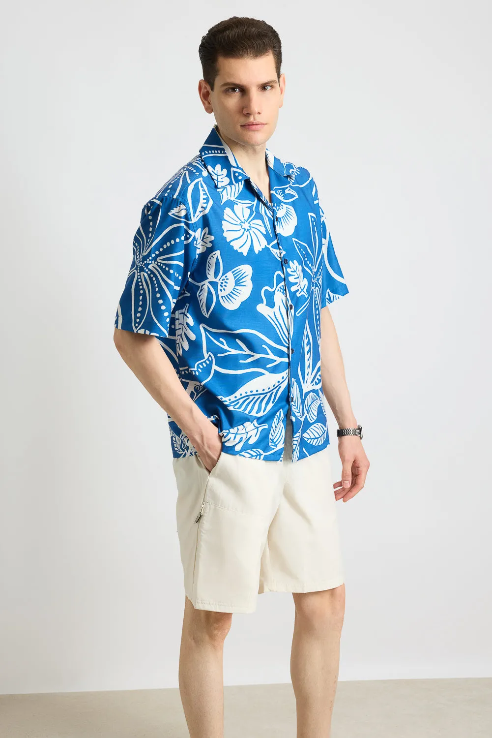 Blue Flower Print Men's Resort Shirt