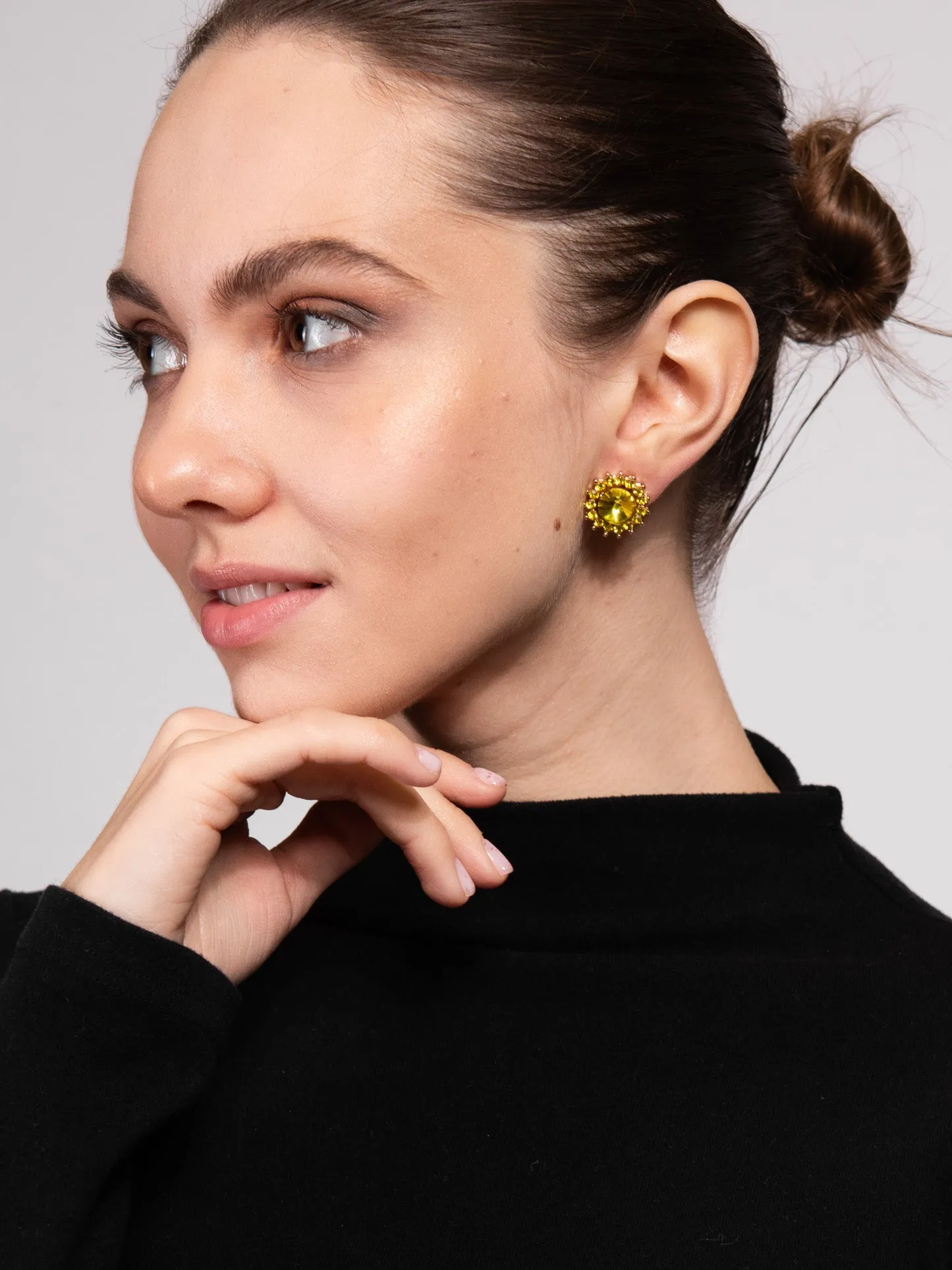 Christa Stone Flower Daisy Stud Post Earring