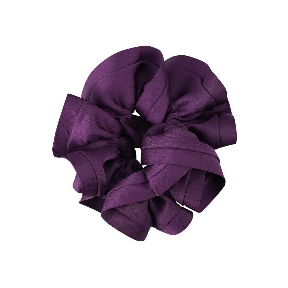 CLASSIC SATIN TRIM SCRUNCHIES .