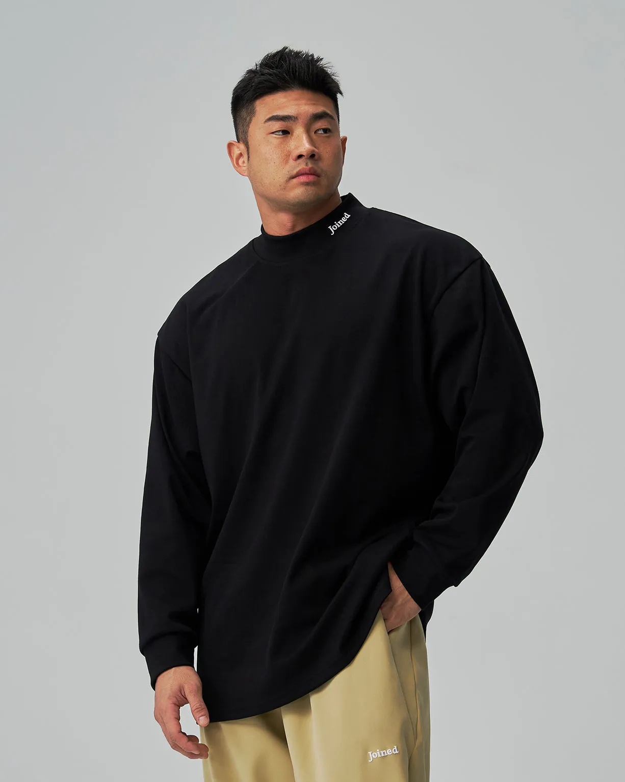 Cotton⁺ Turtleneck Oversized Long Sleeves Tee