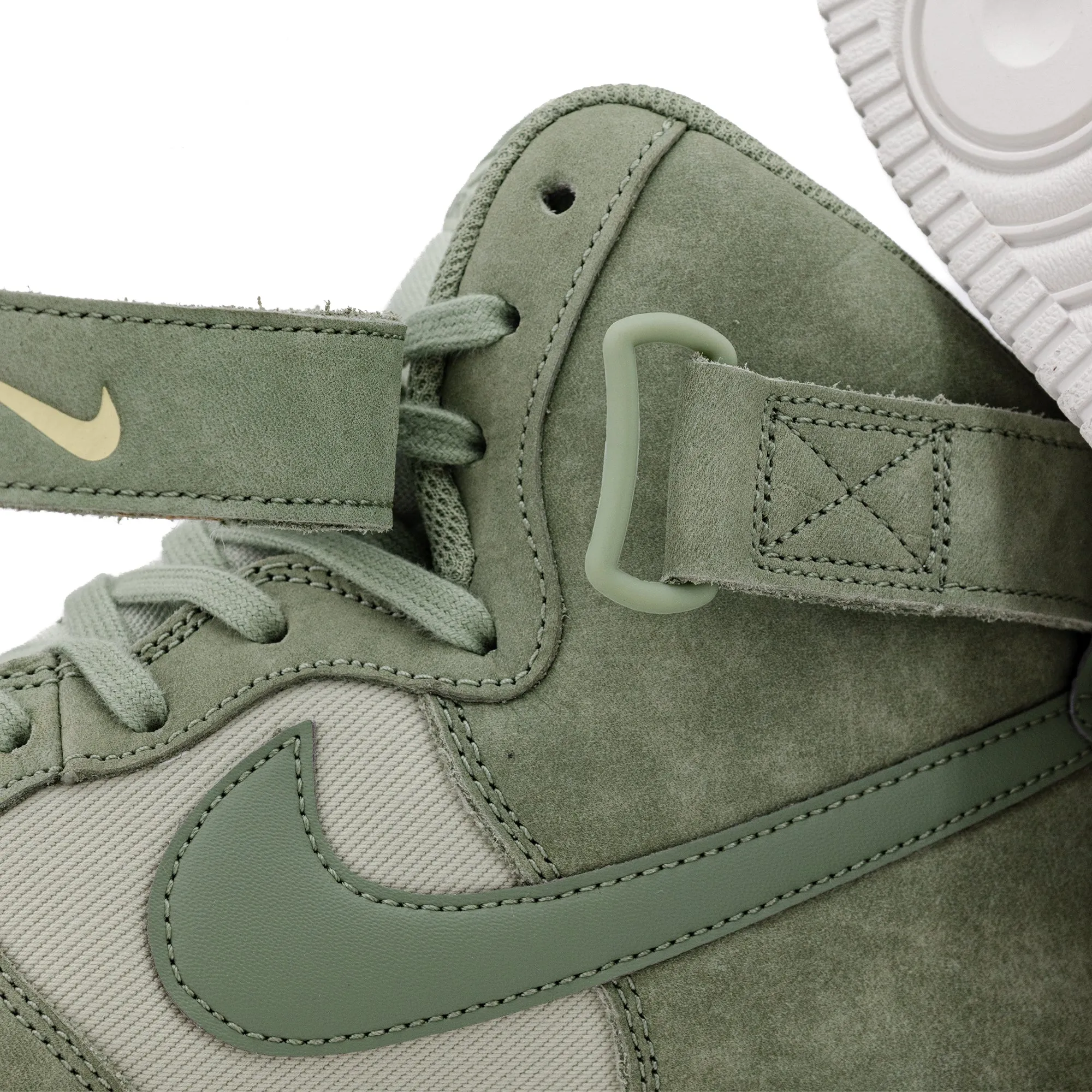 Nike Air Force 1 High '07 LX NBHD "Oil Green" FN4190-300