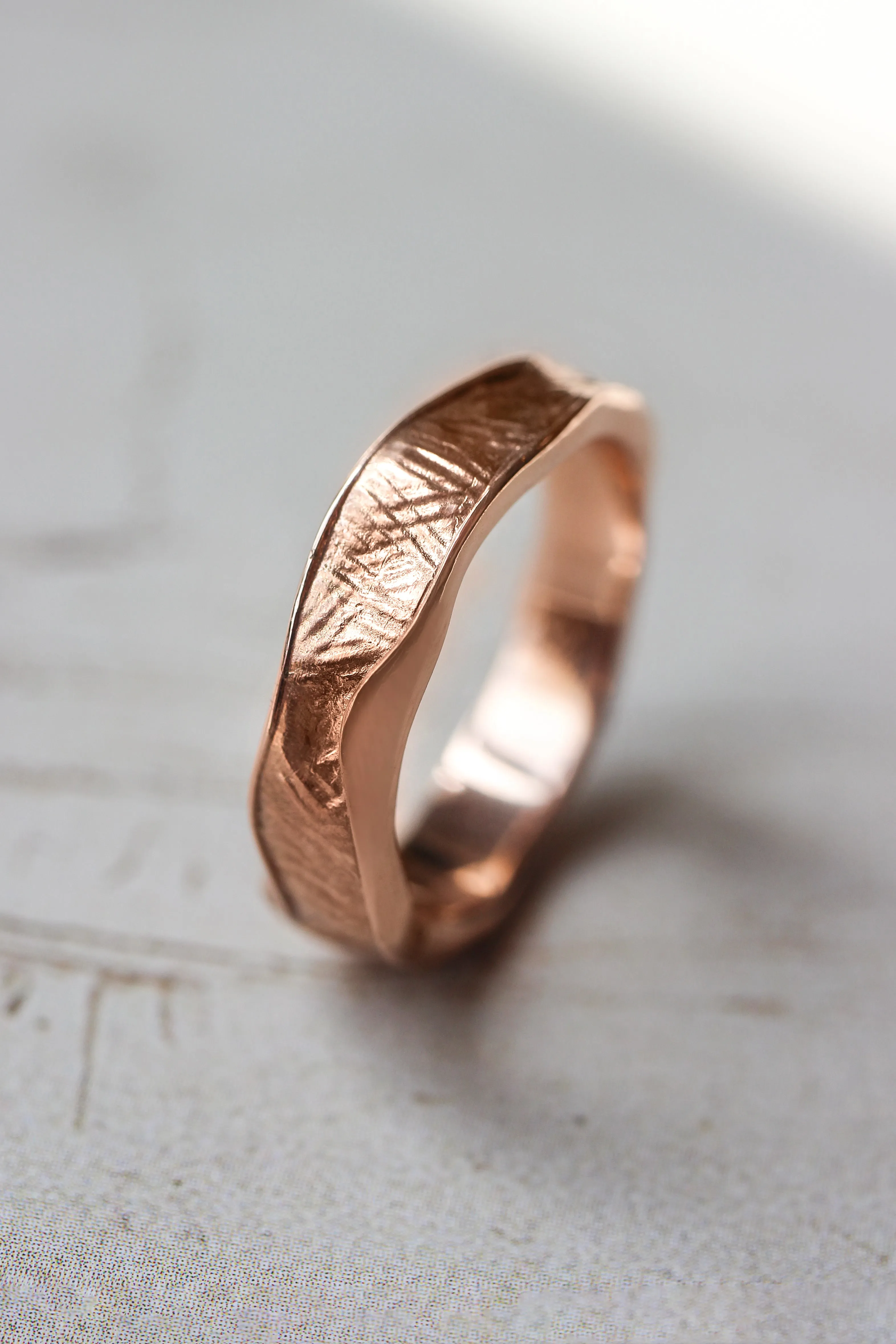 READY TO SHIP: Textured wedding band in 14K rose gold, RING SIZE 5 US