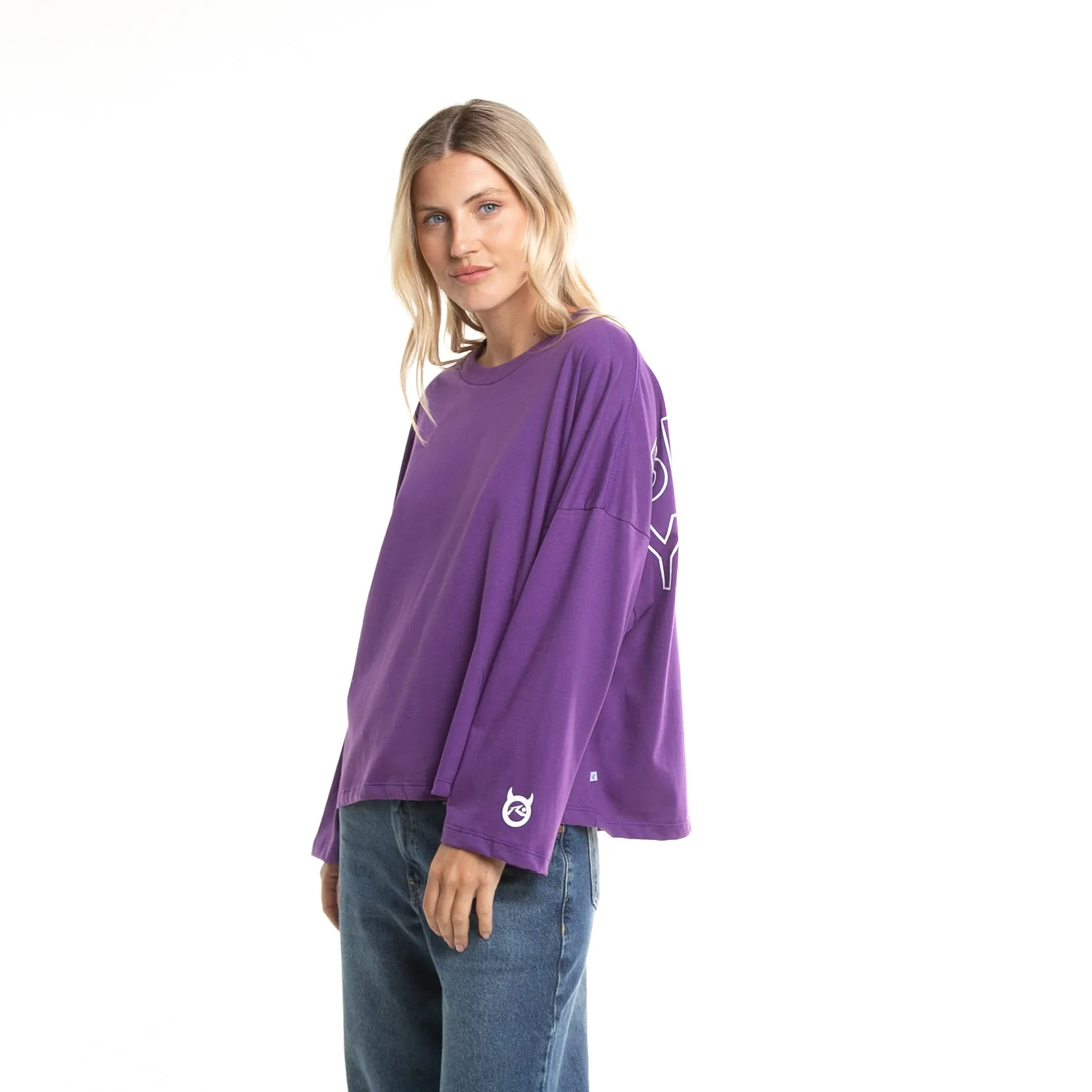 Remera Ml Rusty Believe Script Oversize Ls Tee Ld Grape