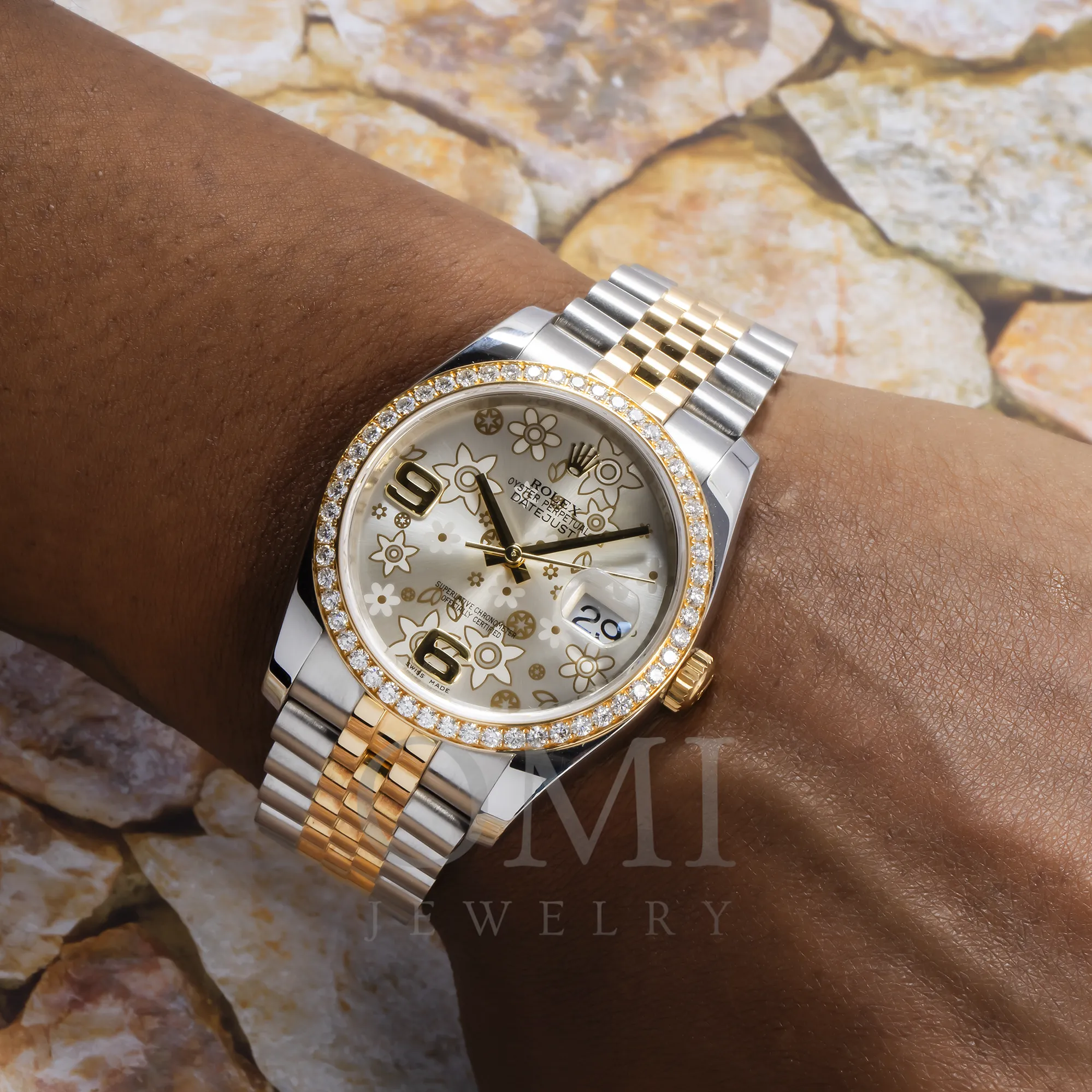 Rolex Oyster Perpetual Datejust 116243 36MM Factory Silver Flower Motif Dial With Two Tone Jubilee Bracelet And Factory Diamond Dial.