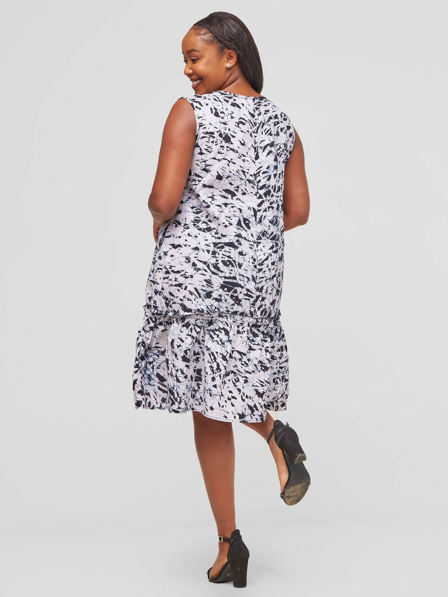 The Fashion Frenzy Raha Printed Shift Dress - Navy